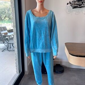 Juicy Couture Blue Pajama Set with Balloon Sleeves